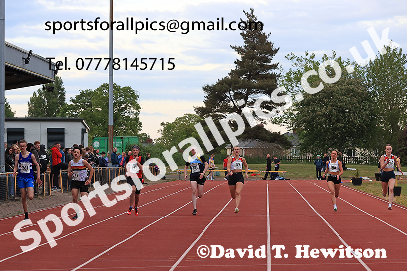 The 200 metres, 2025 NEGP No 2, Monkton Stadium, Wednesday, May 28th. Photo: David T. Hewitson/Sports for All Pics